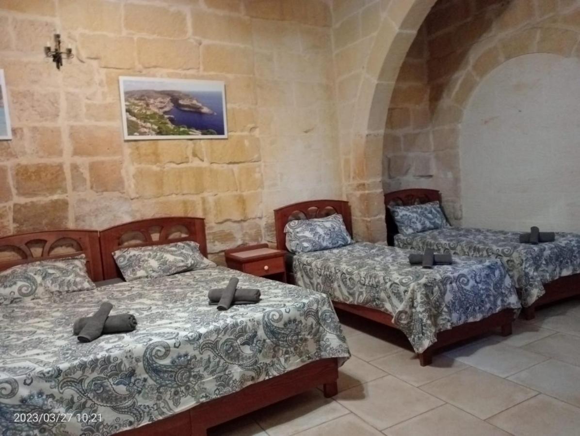 Bed And Breakfast "Selena" With Swim Pool Nadur Eksteriør bilde