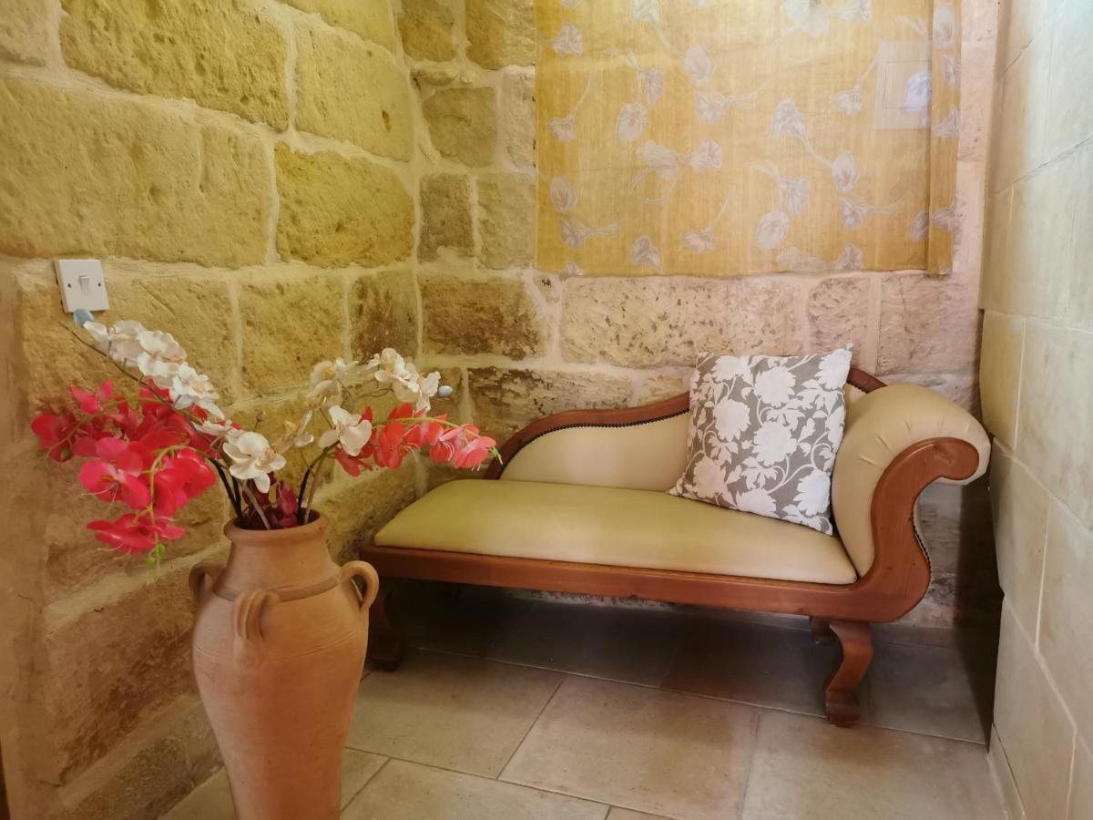 Bed And Breakfast "Selena" With Swim Pool Nadur Eksteriør bilde